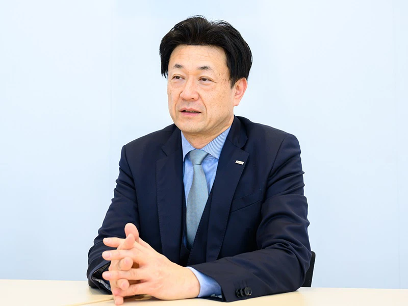 高松 英生氏